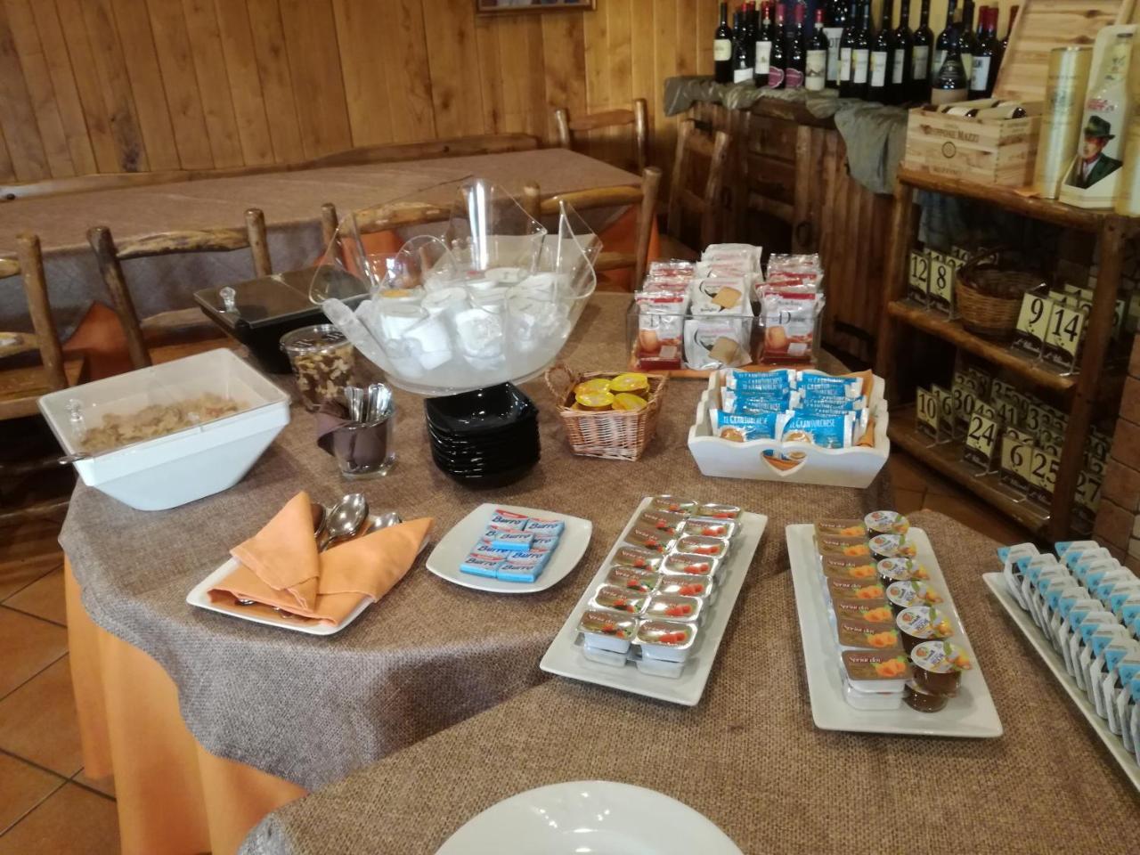 Albergo Ristorante Uliveto Veroli Exterior foto